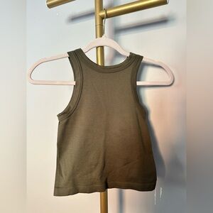 Dynamic Olive Green Sleeveless Cropped Tank Top